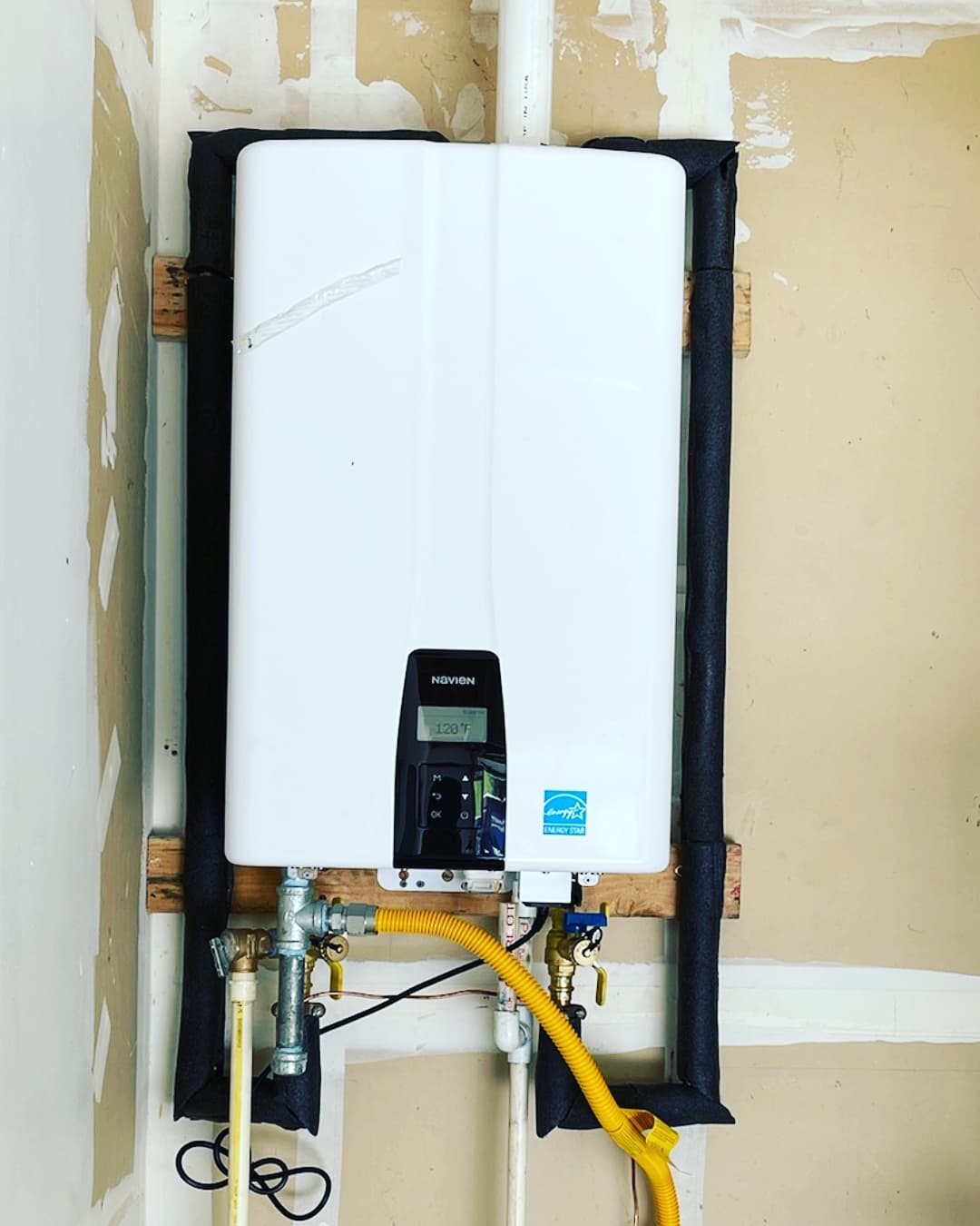 tankless water heater Benicia, CA by Beastbay Plumbing
